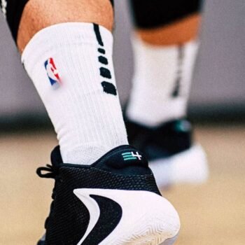 N!ke Reveals NB4 Socks Dr!-F!t